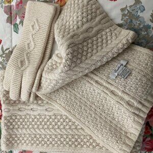 CASHMERE 100% , CASTERIG Luxe Super Thick & Warm, 3-Pc SCARF - GLOVE SET!